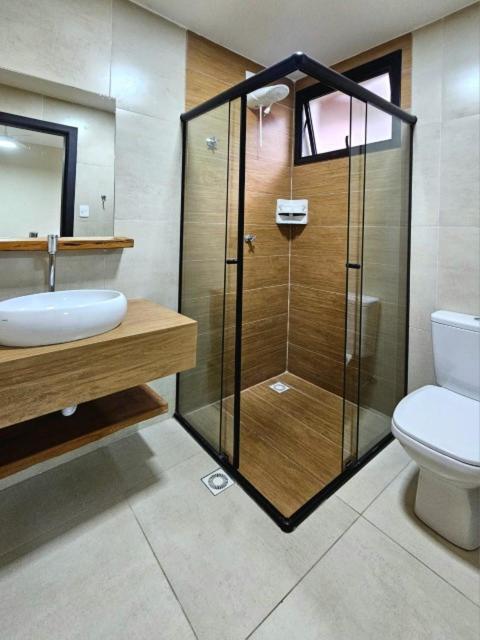 Apartamento Apto 2 Dorm Sendo 1 E Piscina Grande Ubatuba